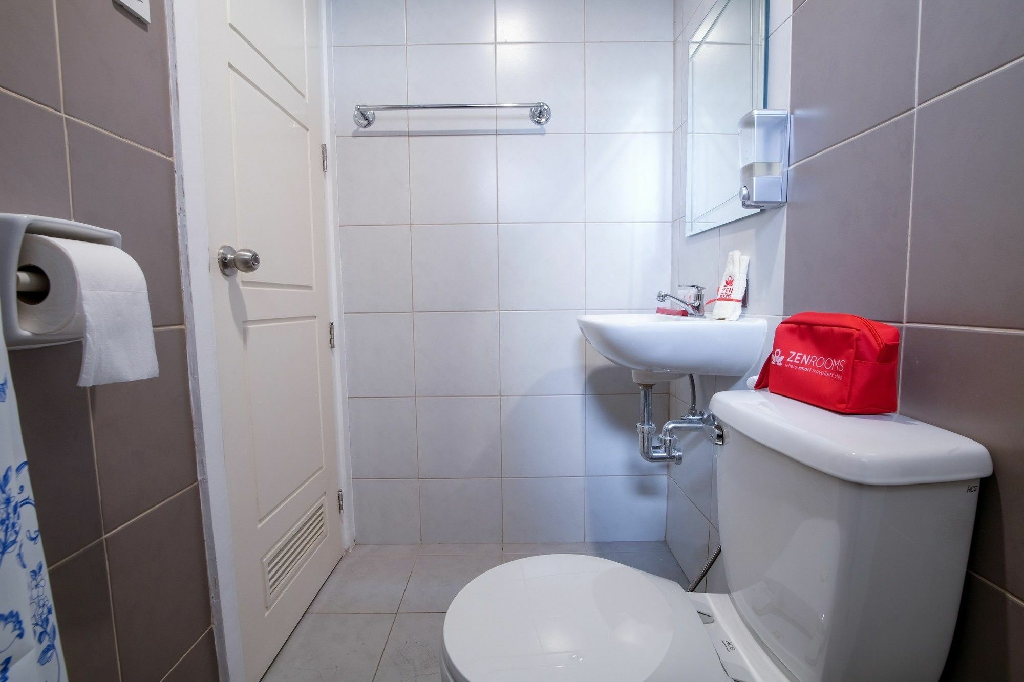 Zen Rooms Del Pilar Malate Манила Екстериор снимка
